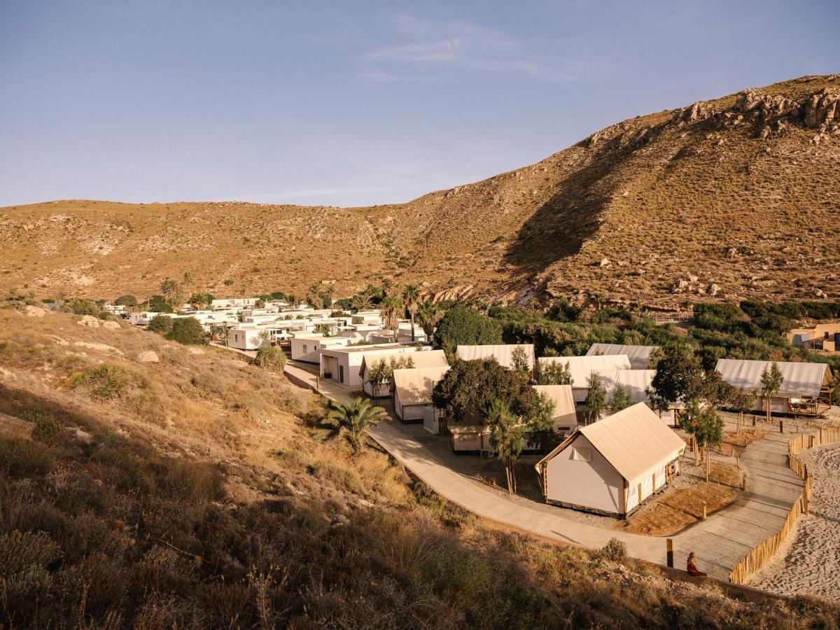 Wecamp Cabo De Gata Otel Las Negras Dış mekan fotoğraf