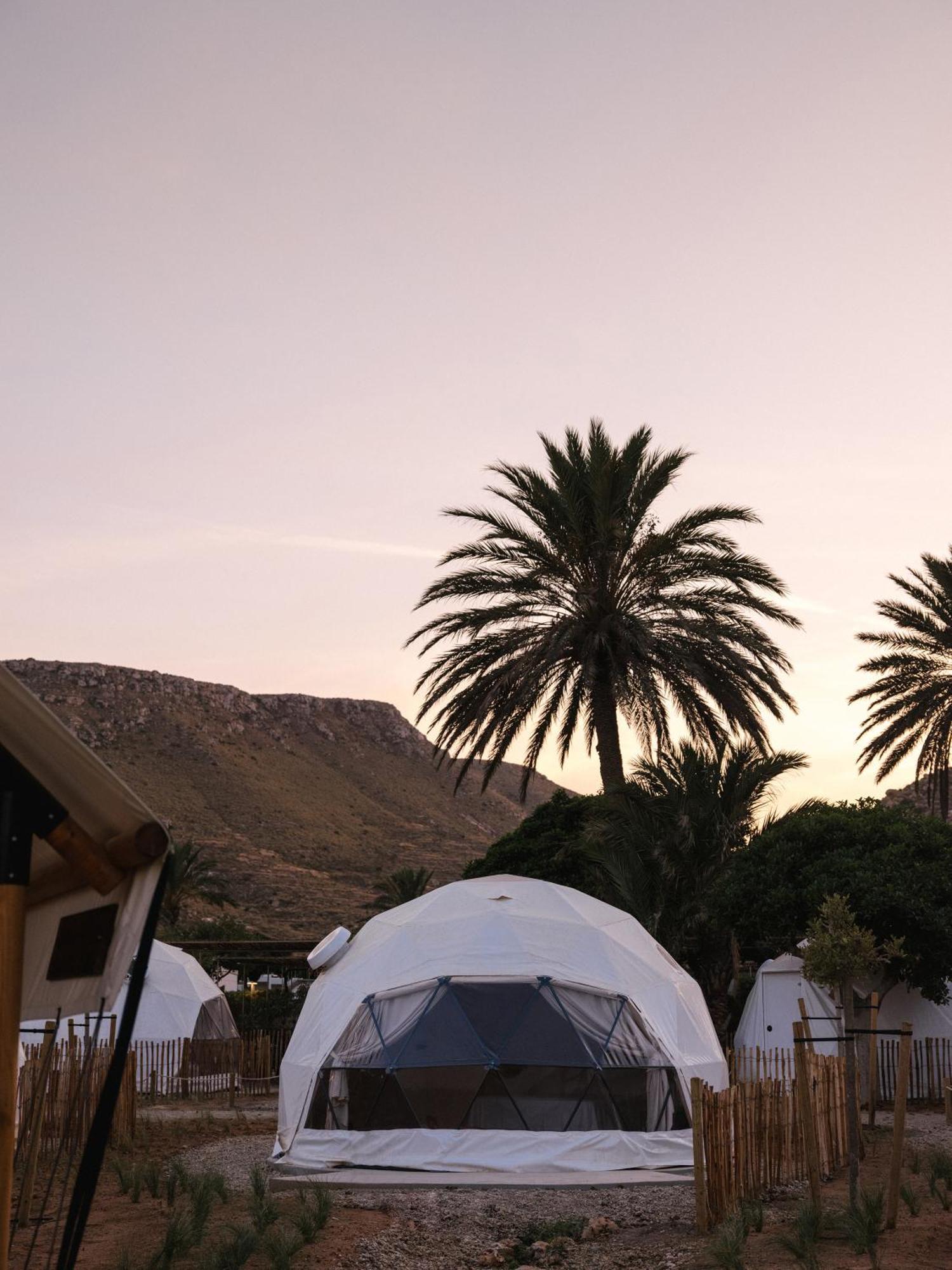 Wecamp Cabo De Gata Otel Las Negras Dış mekan fotoğraf